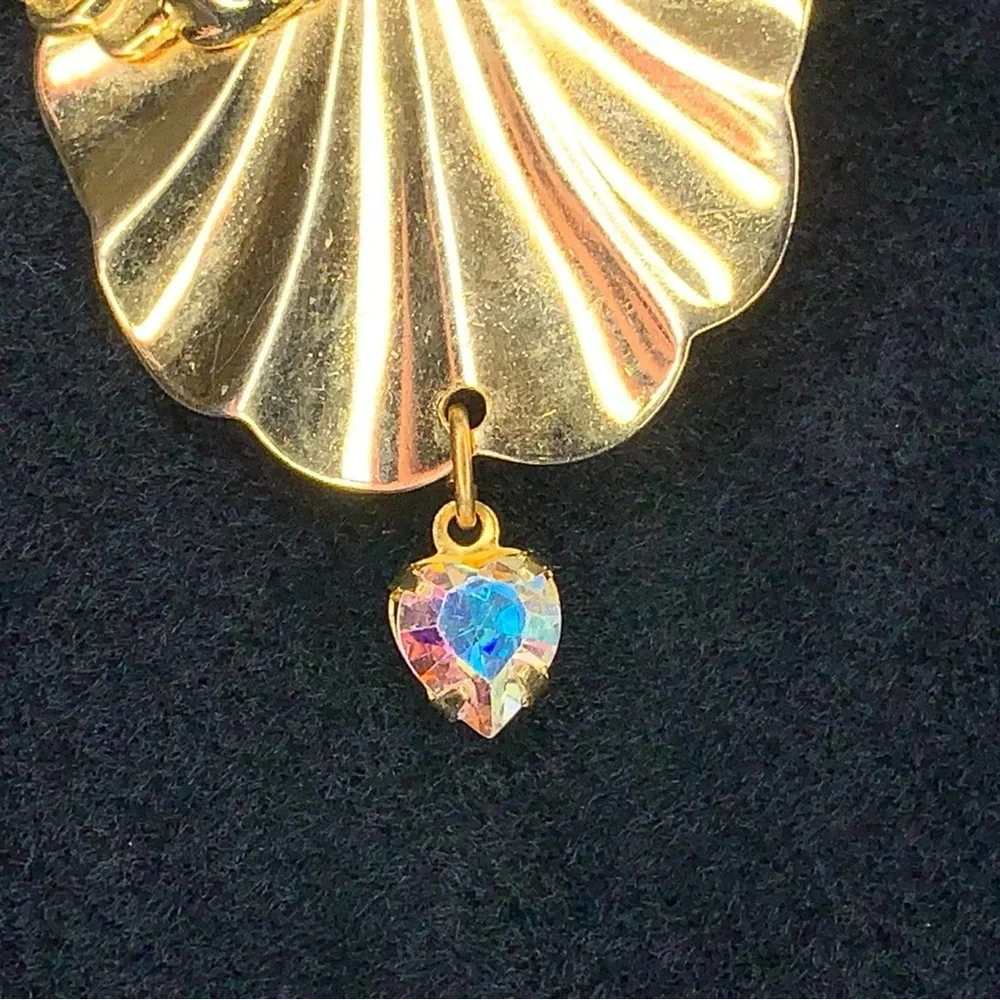 Vintage Angel Christmas Brooch Religious Holiday Gift Gold Tone Faux Pearl